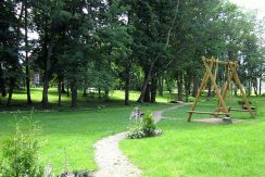 Červonkas (Vecsalienas) muižas pils parks