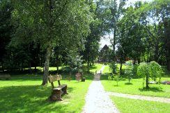 Červonkas (Vecsalienas) muižas pils parks