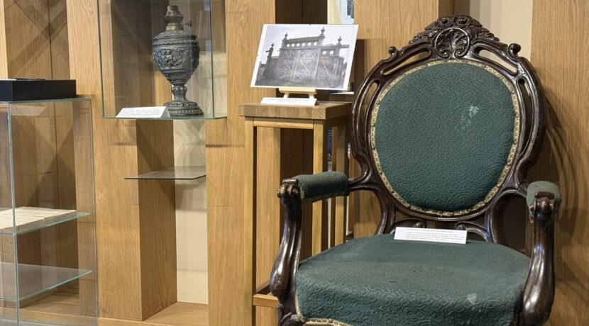 Skrindu dzimtas muzejs