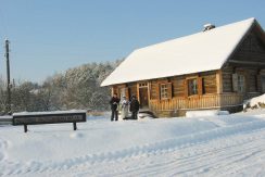 Деревня Слутишки и Старообрядческий сельский двор