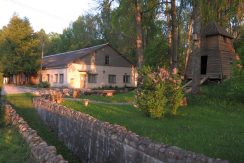 The Skrinda family museum