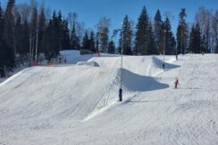 BAZA NARCIARSKA „EGĻUKALNS”