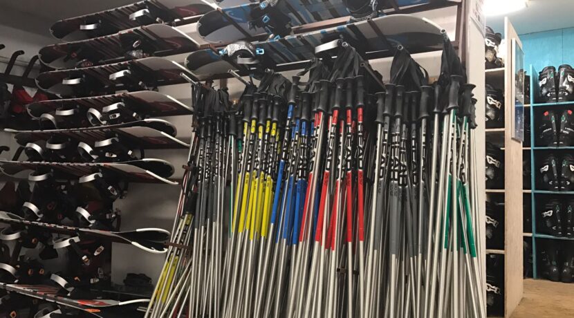 BAZA NARCIARSKA „EGĻUKALNS”