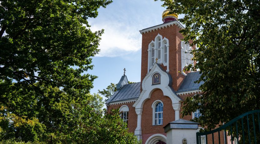 Das Gotteshaus der Auferstehung, der Geburt der Gottesmutter und des Heiligen Nikolaus der Altgläubigen in Jaunbūve