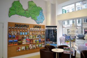 Daugavpils Tūrisma informācijas centram mainīts darba laiks