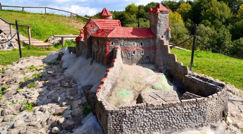 Ruins of the Dinaburg Castle and Castle Model