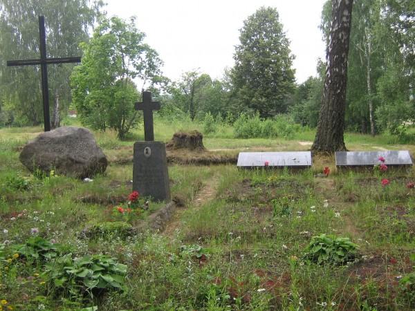 Latvijas Brīvības cīņās (1918-1920) kritušo Polijas armijas karavīru kapi Laucesē