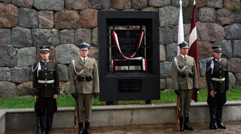 The Memorial Plaque to the Count Leon Plater