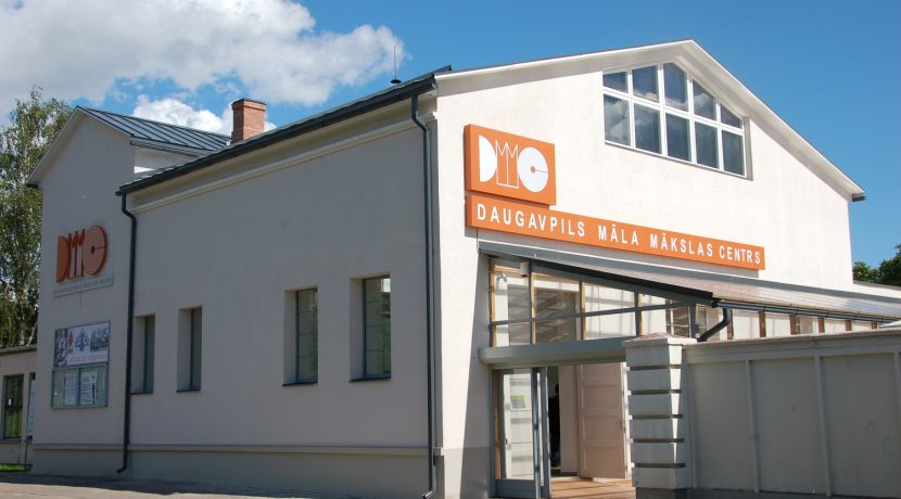 Daugpilio molio meno centras