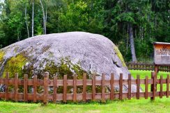 Big boulder of Nicgale