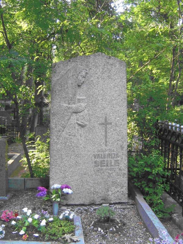 Izglītības darbinieces Valerijas Seiles (1891-1970) kapa vieta