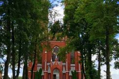 RÖMISCH-KATHOLISCHE KIRCHE DES HEILIGSTEN HERZENS JESU IN LĪKSNA