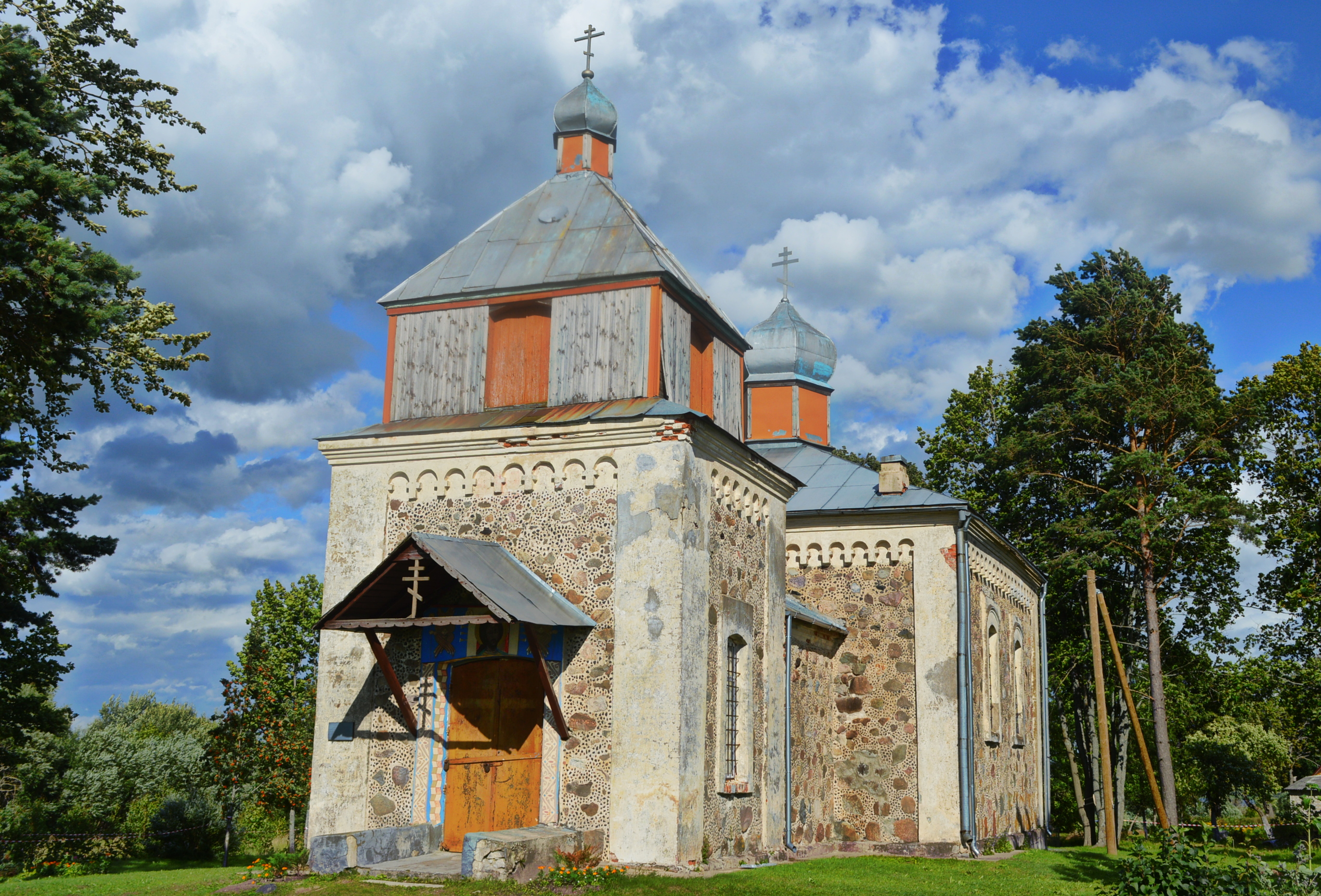 Масковская православная церковь Покрова Пресвятой Богоматери