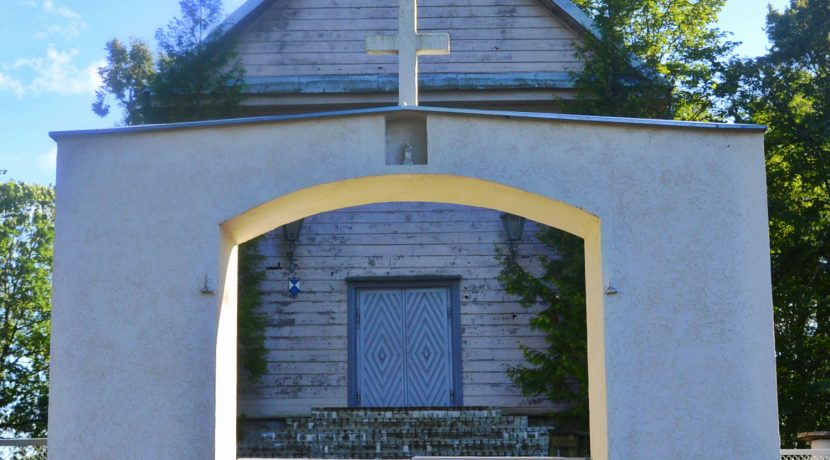 RÖMISCH-KATHOLISCHE KIRCHE DES HEILIGEN VON JURA IN AMBEĻI