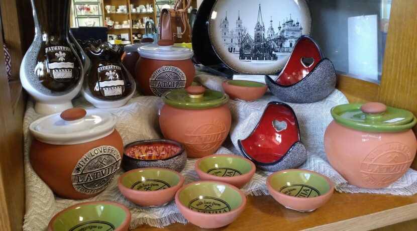 Dāvanu veikals “Valda”