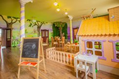 “Sanmari” Children’s Cafe