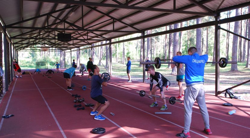 Служебная гостиница спортивной базы «Dzintariņš»