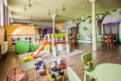 “Sanmari” Children’s Cafe