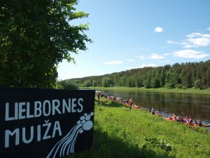 Lielbornes muiža piedāvā telšu vietas