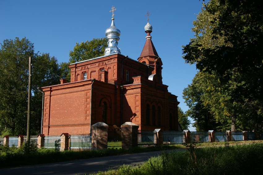 Православнaя церковь Успения Пресвятой Богородицы в Липинишках