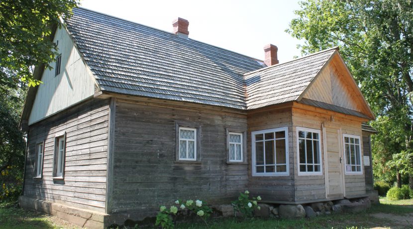 Дом латгальских традиций и умений «Ambeļu skreine»