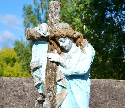 RÖMISCH-KATHOLISCHE KIRCHE VON HIMMELFAHRT JESU IN ELERNE