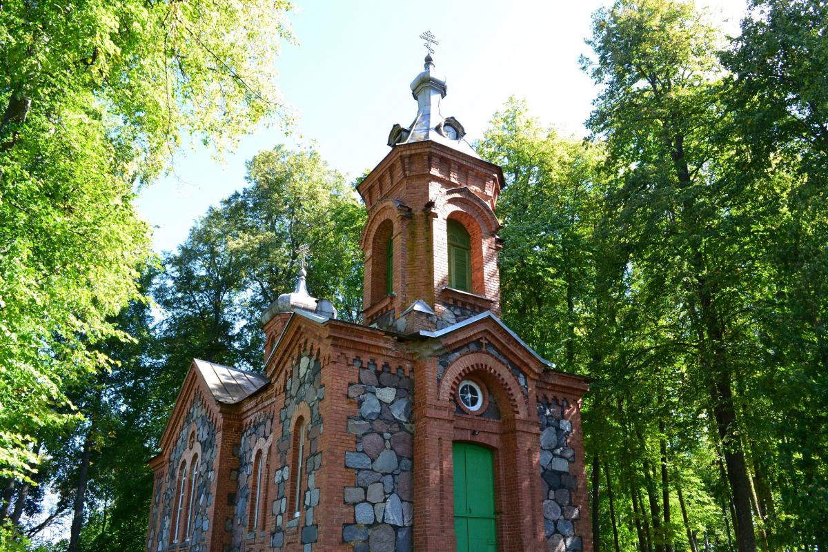 Церковь Георгия Победоносца в Янюциемс (Фабианово)