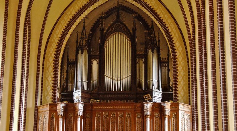 RÖMISCH-KATHOLISCHE KIRCHE DES HEILIGSTEN HERZENS JESU IN LĪKSNA