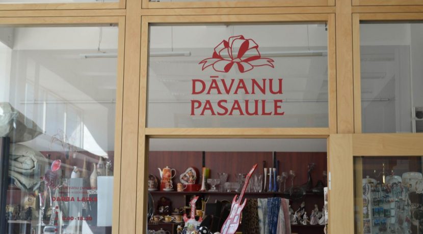 Dāvanu pasaule Gift & Souvenir Shop