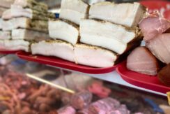 Prekybos ir pramogų centras „DITTON“