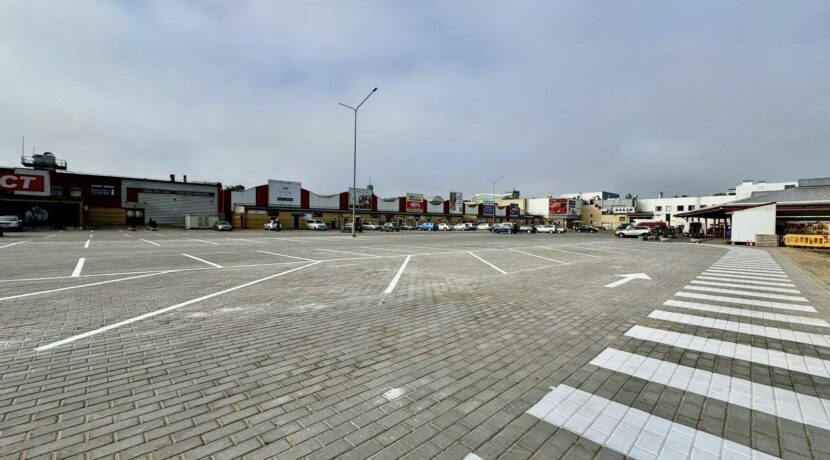 Prekybos ir pramogų centras „DITTON“