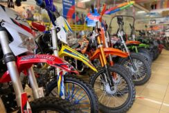 Prekybos ir pramogų centras „DITTON“