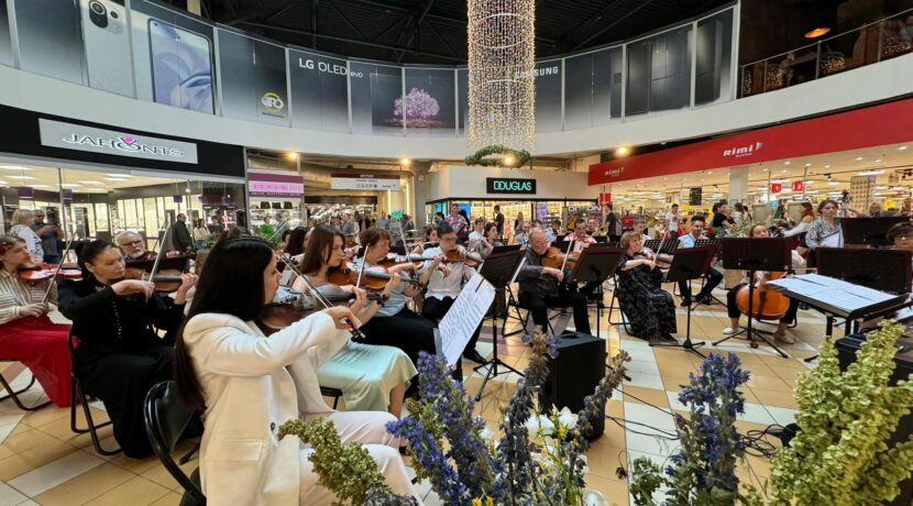 Prekybos ir pramogų centras „DITTON“