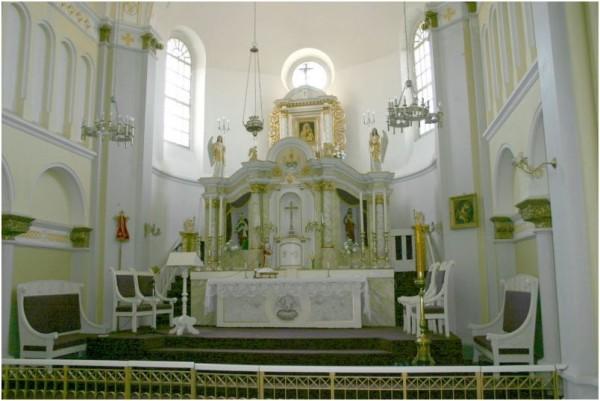 Католический костёл Святого Иоанна Крестителя в Вишках