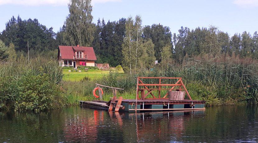 FERIENHAUS „MEŽA SKUĶI“