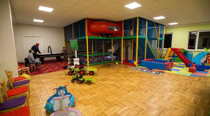 Bērnu izklaides centrs “PlayDay”