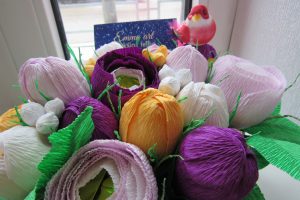 Radošās darbnīcas “Konfekšu tulpes”