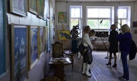 В Даугавпилсской крепости открылась художественная галерея «Baltais zirgs»