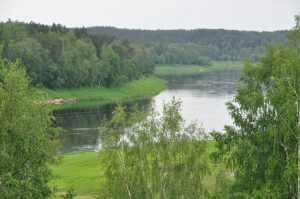 PAR JAUNIEM ĢEOLOĢISKAJIEM UN ĢEOMORFOLOĢISKAJIEM DABAS PIEMINEKĻIEM