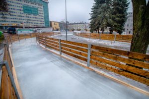 Slidotava Vienības laukumā sāks darboties 7. decembrī