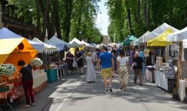 DAUGAVPILĪ SĀKA DARBOTIES PILSĒTAS SVĒTKU TIRDZIŅŠ