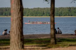 Centralna plaża jeziora Stropu