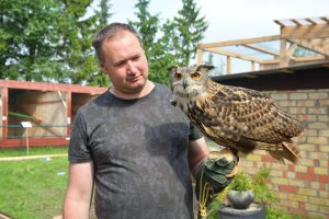 В Деменской волости открыт новый туристический объект «Raptors Park»