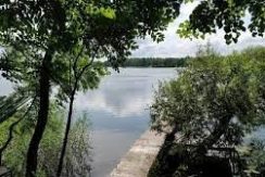 Recreation place near Brigenes lake