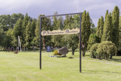 Paula Sukatnieka mājas “Apsītes” un viņa piemiņas dārzs