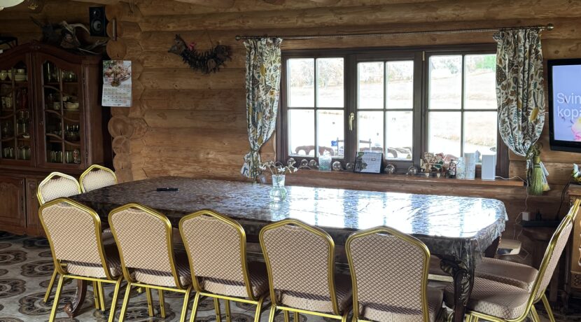 Viesu māja „Grāvīši”