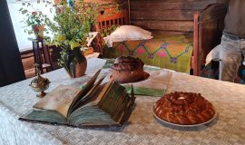 Atklāta restaurētās vecticībnieku sētas ekspozīcija “Upāni”