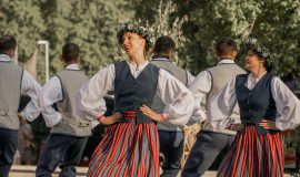 LIELĀKAIS LĪGO FESTIVĀLS LATGALĒ – LEIGŪ VYŠKŪS