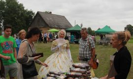 Dvietes pagastā norisinājās svētki “Gudrību un spēku smeļam mēs no Dvietes takām”