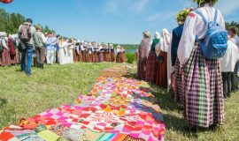 Lielais Augšdaugavas musturdeķis savienoja Daugavas abas malas